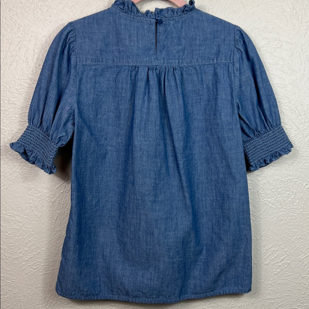J. Crew Chambray Ruffle Neckline Short Ruffle Sleeve Top XXS - Picture 6 of 7
